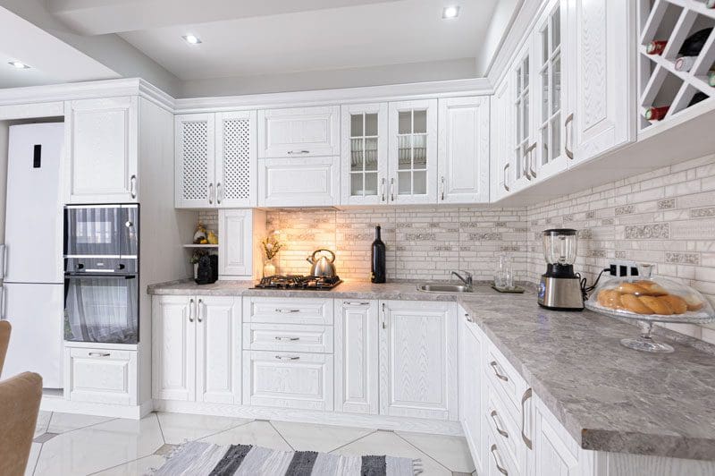 10 Things You Should Know Before You Buy Kitchen Cabinets!